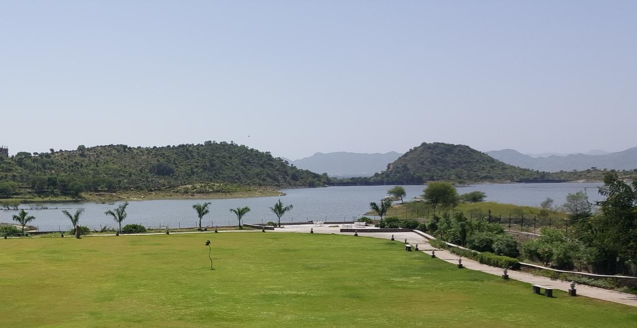 乌代浦塔特萨拉萨Spa度假村 烏代浦 外观 照片